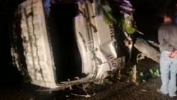 Truk Tangki Terguling di Tol Jagorawi, Sopir Terluka