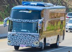 Siap Ramaikan GIIAS 2023, Jetbus 5 Tertangkap Kamera di Tol