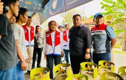 Dirut Pertamina Blusukan, Pantau Ketersediaan LPG 3 Kg di Bali
