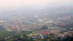 Kabut Asap di Pontianak Mengkhawatirkan, Anak Sekolah Belajar Online dari Rumah