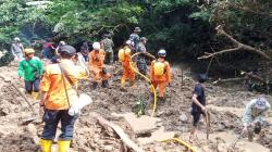 Longsor di Pasirkuda Cianjur, Pencarian Korban Tertimbun Terkendala Sulitnya Akses<