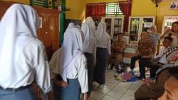 Miris, Siswi SMA Jadi Korban Dugaan Perundungan Oknum Guru dan Teman Sekelas<