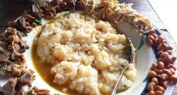 Unik, Cara Baru Makan Bubur Ayam Dibuat seperti Tumpeng, Netizen: Speechless Banget