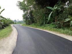 KCIC Perbaiki Jalan di Sekitar Jalur Kereta Cepat Jakarta-Bandung <