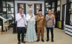 Terima Kunjungan KPUD Pasangkayu, Bupati Yaumil: Pemkab Siap Bersinergi