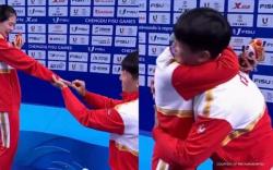 Romantis! Atlet Taekwondo Dilamar Pacar Setelah Rebut Medali Emas