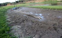 Embung Grojogan Jombang Mulai Mengering