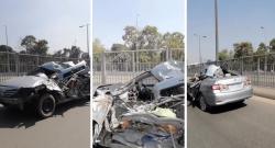 Viral Mobil Ringsek Masih Bisa Dikendarai, Netizen: Salah Satu Anggota Transformer