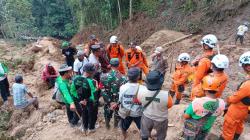 Korban Longsor Pasirkuda Cianjur Tak Ditemukan, Operasi SAR Ditutup, Keluarga Ikhlas