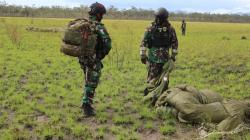 Momen Prajurit TNI Terjun dari Langit Australia: Bersama Tuhan Kami Menyerbu dari Langit