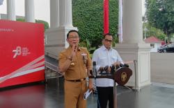 Presiden Jokowi Ratas dengan Ridwan Kamil, Bahas Transportasi Terpadu di Cekungan Bandung<