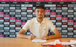 Ivar Jenner Resmi Perpanjang Kontrak Bersama FC Utrecht