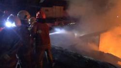 Kronologi Kebakaran Pasar Sadang Serang Bandung, Api Pertama Terlihat di 1 Kios<