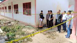 Tim Polda Sumut Olah TKP Lokasi Siswa SD di Patula Tewas Tertimpa Tembok Bekas Toilet