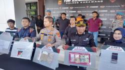 Warga 1 Kampung di Karawang Main Judi Togel Online, Polisi Tangkap Bandar