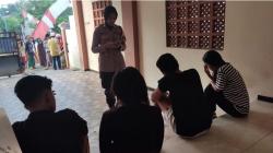 Gerebek Rumah Kos di Bangkalan, Muda-mudi Diamankan Diduga Berbuat Tak Senonoh