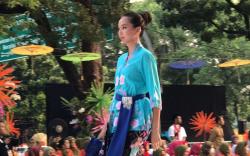 Kemeriahan Istana Berkebaya, Warna-warni Kebaya Encim Karya Desainer Lokal Dipamerkan