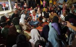 Momen Kehangatan Ganjar Pranowo saat Menginap di Rumah Warga Pati