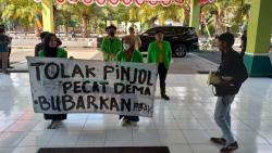  Aliansi Mahasiswa UIN Solo Desak Rektor Bubarkan DEMA gegara Pinjol