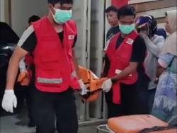 Banda Aceh Gempar, Sepasang Kekasih Ditemukan Tewas Dalam Mobil Depan Ruko