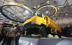 Mitsubishi Fuso Pamer 7 Unit Truk Unggulan di GIIAS 2023