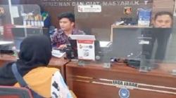 Ojol di Palembang Remas Payudara Emak-Emak Depan Warga gegara Ongkos Tak Dibayar<
