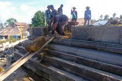 Candi Lumbung Dipindah, Tahun 2011 Dievakuasi akibat Lahar Gunung Merapi