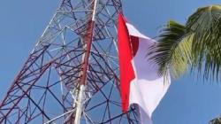 Keren, Bendera Merah Putih Raksasa Berkibar di Tower Setinggi 80 Meter Pekanbaru