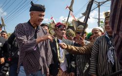 Ganjar Pranowo Apresiasi Karnaval Festival Bandungan 2023<