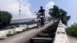 Penampakan Besi JPO di Martubung Medan Hilang Dicuri, Membahayakan Warga yang Melintas