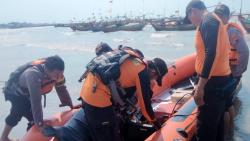 1 ABK KM Jaya Lumintu Hilang di Perairan Kragan Rembang, Diduga Jatuh ke Laut