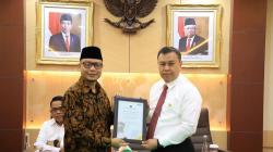 Berhasil Tangani Kasus Haji, Ditreskrimsus Polda Jabar Diganjar Penghargaan oleh Kemenag<