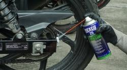 Touring Jarak Jauh, Perhatikan Pelumas Jangan Sampai Motor Bermasalah di Jalan