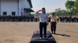 Ratusan Buruh di Subang Gelar Upacara HUT Ke-78 Kemerdekaan RI dalam Area Pabrik