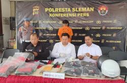 Terpengaruh Miras, 2 Remaja Sleman Bacok Pemotor di Ringroad Barat<