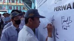 Ratusan Pelajar Cimahi Deklarasi Antiperundungan, Gelar Aksi Tanda Tangan Massal<