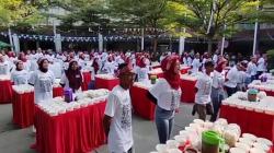 1.708 Mangkuk Docang Kuliner Khas Cirebon Pecahkan Rekor MURI<