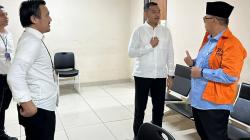 Penampakan Panji Gumilang Pakai Rompi Tahanan saat Diperiksa Penyidik Bareskrim<