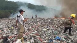 TPA Sarimukti Terbakar, Ridwan Kamil Minta Bupati Keluarkan Status Darurat Bencana<