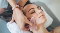 Hindari Lepek dan Bau, Begini Merawat Rambut dari Polusi Udara Buruk 