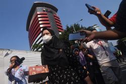 Istri Mantan Sekretaris MA Hasbi Hasan Diperiksa KPK
