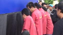 Bawa Senpi, Begini Aksi 5 Perampok Spesialis ATM Antarprovinsi Bisa Gondol Uang Rp3 Miliar<