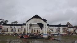 Usut Penyebab Kebakaran Gedung Serbaguna Yahukimo, Polisi Olah TKP