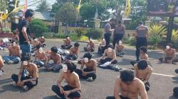 29 Pelajar SMK di Cianjur Diamankan Polisi, saat Digeledah Ditemukan Sajam dan Obat Keras <