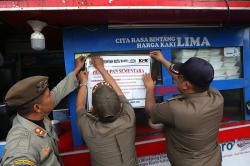 Satpol PP Aceh Tutup Tempat Usaha Kuliner Menunggak Pajak Daerah