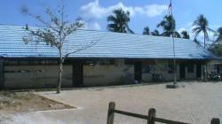 Bangunan SDN 2 Handil Negara Memprihatinkan, Dinding Lapuk dan Plafon Bolong