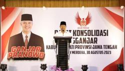 Ratusan Warga Desa di Pati Ucapkan Terima Kasih ke Ganjar Selama Memimpin Jateng