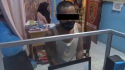 Ajakan Berhubungan Seks Ditolak, Suami Ancam Bunuh Istri hingga Sekap 2 Anak di Kamar Mandi<