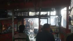 3 Toko di Tamansari Bandung Ludes Terbakar, Api Diduga dari Rongsokan<