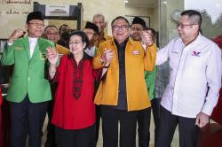 Solid, Ketum Parpol Pendukung Ganjar Pranowo Bergandengan Tangan